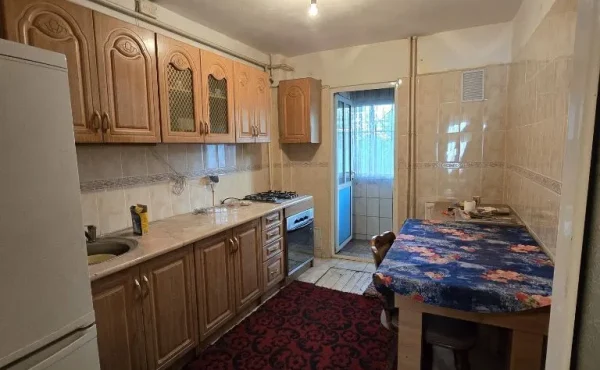 3 Camere Decomandate Republicii